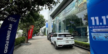 Cho thuê mặt bằng showroom, cửa hàng gần Mỹ Đình - Hà Nội. Mặt tiền rộng