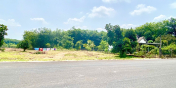 NỢ TIỀN BÁN GẤP 275M2 ĐẤT THỔ CƯ SÁT CHỢ, TR.HỌC GẦN KCN ĐANG HĐ. GIÁ 190TR