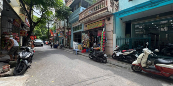 Phân lô phố Nguyễn Văn Huyên. Gara ô tô, Kinh Doanh, vị trí đẹp. 55m2 - 20.5 tỷ