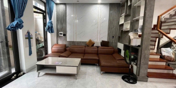 NHÀ 4 TẦNG, MẶT TIỀN THI SÁCH,KHU SÂN BAY, FULL NỘI THẤT CAO CẤP, Ở NGAY!