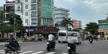 CHDV hẻm 12m Lê Đức Thọ 6 tầng có hầm ngang 7m 126m2 30PN TN 170tr ngay chợ 40T