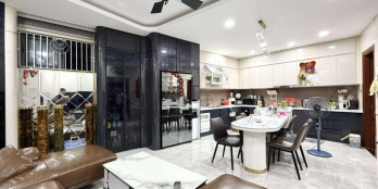 TOÀ NHÀ 8 TẦNG THANG MÁY - P5 BÌNH THẠNH - HẺM NHỰA 6M Ô TÔ TRÁNH - 117M2