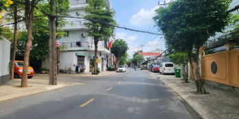 Chủ gấp bán Giảm 400trđ. - KHU VIP DƯƠNG QUẢNG HÀM - NHÀ LÔ GÓC 5 TẦNG CỰC ĐẸP