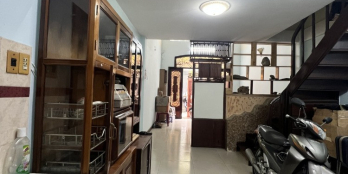 Tân Bình Đất Thánh-50m2 - 5 tầng giá chỉ 6.9....T.