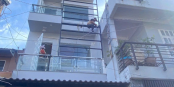 Hxh 5m Lê Cảnh Tuân, 65m2, 5 tầng 9PN mới đẹp, chỉ 8.8 tỷ, lợi nhuận cao