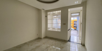 Quận 5-An Dương Vương ô tô vào nhà 4 tầng +ST giá chỉ 1X.. tỷ.