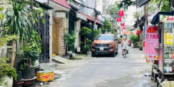 Hxh 6m Đỗ Thừa Luông, 84m2, cấp 4 tiện xây mới, cho thuê 8tr/tháng, chỉ 7.9 tỷ