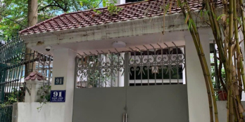 Nhà phố Cầu Giâý- 2 thoáng, Sân vườn, Gara ô tô, Ở sướng. Dt 81m2 - 23.6 tỷ