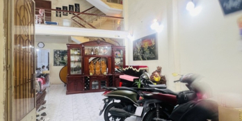 Bán nhà mặt tiền đường số 7 chợ Đo Đạc, ngang 5.5m, căn bìa, sổ hồng hoàn công