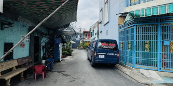 Quận 6- Bình Tiên- 43m2 hai tầng BTCT 3PN-2WC.