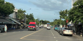 Nhà phố HXH 1 trục Lê Đức Thọ ngang 6.5m 4 lầu 98m2 gần CV Văn Hoá Gò Vấp chỉ 11