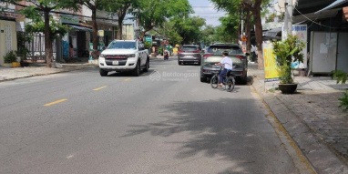 Hàng hiếm to bự 650m2 đường Nguyễn Duy Trinh, ngang 14m, giá chỉ 38 triệu/m2 !