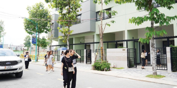 CC cho thuê nguyên căn 3 tầng, khu compound, 3PN, 3WC, tại Khu dân cư J-Home, HC