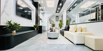 NHÀ 5 TẦNG NHẬN NHÀ TRƯỚC TẾT 2026 - GẦN CẦU NHẬT TÂN - HƠN 5 TỶ - Oto