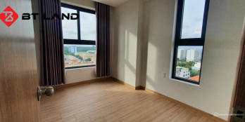 Bán căn hộ 3PN Bcons Miền Đông đã có sổ, view thoáng giá 2 tỷ 800 triệu bao thuế