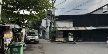 Tỉnh Lộ 10 Giáp Quận 6-59m2 hai tầng full nội thất chỉ 4 tỷ hơn.