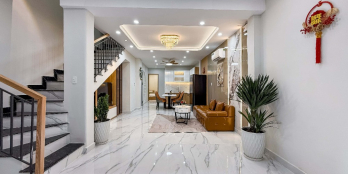 6,85 tỷ (nhỉnh hơn 100tr/m²) – rất đáng tiền cho nhà mới diện tích lớ