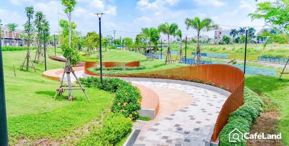 Bán biệt thự thanh toán trước 900triệu nhận nhà tại Tp Thủ Dầu Một, Bình Dương, 