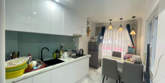 Nhà hiếm TRUNG TÂM PHÚ NHUẬN HXH TRÁNH - 5 TẦNG - KINH DOANH CỰC ĐỈNH - CỰC HIẾM