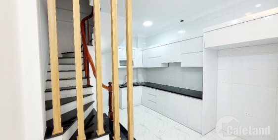 cần bán căn nhà 5 tầng, 30m2 tại Phúc Lợi