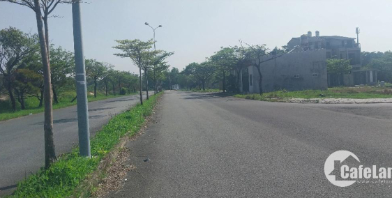ngộp ngân hàng cần bán gấp lô đất 108m2 thổ cư  pull giá 2 tỷ 100