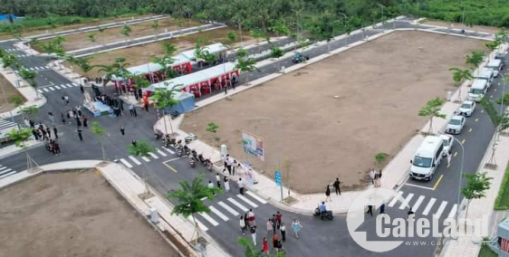  Bán gấp cặp nền góc thổ cư 100%  mặt tiền đường Ngô Quyền - Trung Tâm Ngã Bảy 