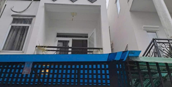 NHÀ ĐẸP 3 TẦNG - NGAY CHỢ PHÚ XUÂN - HẺM 6M - CHỈ 5.5 TỶ - KDC DÂN CƯ ĐỒNG BỘ