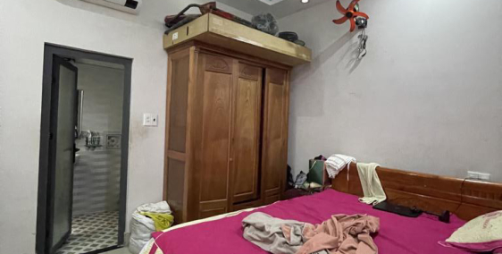 nhà 3 tầng mới đẹp ở ngay đường số 11 bình tân giá 5 tỷ hơn hẻm xe tải 