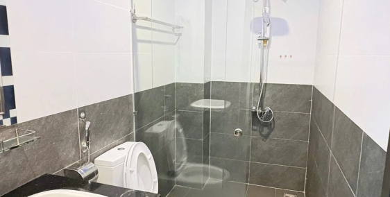 SIÊU PHẨM MẶT TIỀN HUY CẬN GIÁ SẬP HẦM