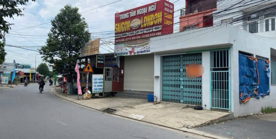 kẹt tiền hạ giábán nhà mặt tiền đường nhựa Giồng Lớn + 3 Phòng trọ đang cho thuê