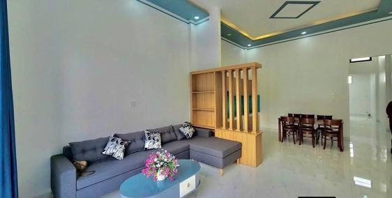 Nhà đẹp full nội thất (5*23) Long Khánh giá chỉ 1 tỷ 550 đường xe tải vô tới nhà