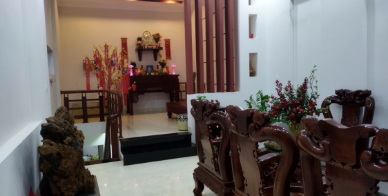 nHÀ BÁN MẶT TIỀN ĐƯỜNG Nguyễn Chí Thanh 