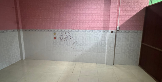 Chính chủ gửi bán nhà cấp 4 cách đường Đồng Khởi 30m gần trạm thu phí.