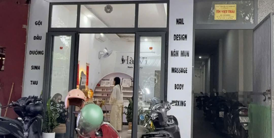 Toà căn hộ dịch vụ 6 Tầng 21 phòng doanh thu 780tr/năm