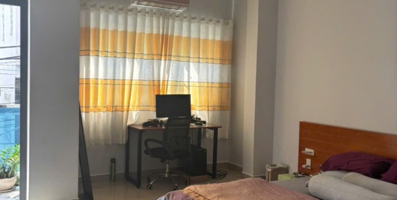 HXH 65m2 - Giá 7.5 tỷ - 4 tầng - 5PN - Hẻm Phạm Hữu Lầu, Q7