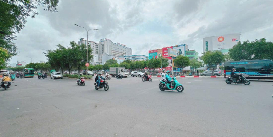 NHÀ 3 LẦU HẺM XE HƠI ĐIỆN BIÊN PHỦ, PHƯỜNG 21 ,QUẬN BÌNH THẠNH