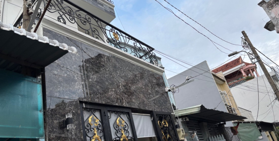 NHÀ ĐẸP GIÁ TỐT – HẺM XE HƠI – CÓ SẴN DÒNG TIỀN ỔN ĐỊNH