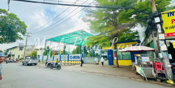 BÁN DÃY TRỌ ĐỐI DIỆN ĐẠI HỌC MARKETING - HẺM XE HƠI - 110M2 - NỞ HẬU