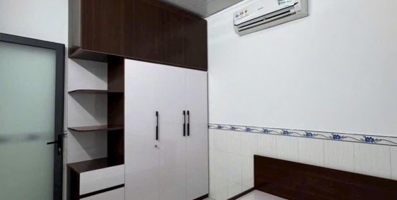 Sát vách khu City Land - Hxh tránh thông dân trí cao nhà 4 tầng ngang 4m- 4pn