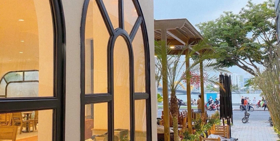 TRẦN HƯNG ĐẠO, VỊ TRÍ VÀNG ĐỐI DIỆN CÁ CHÉP HÓA RỒNG - CẦU RỒNG - CẦU TÌNH YÊU. 