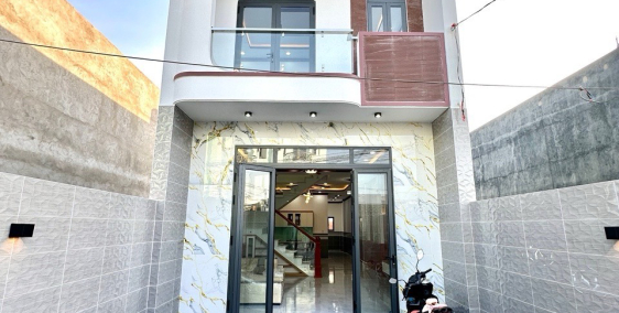 bán nhà gần cầu lớn, 5x26m đường nhựa ở, buôn bán, giá 3.3 tỷ