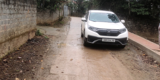 Bán nhanh lô đất giá rẻ sát thị trấn Vụ Bản Lạc Sơn Hòa Bình cũ