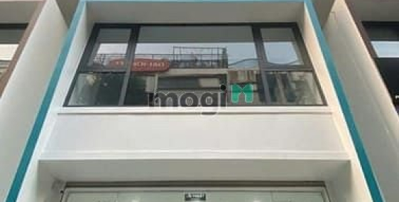 Biệt thự: Cho thuê nhà Galaxy Vạn Phúc. DT 85m, 5 tầng, thông sàn, thang máy