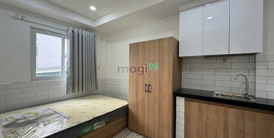 Nhà hàng - Khách sạn: Khai trương toà nhà Trương Định gần vòng xoay Dân Chủ, Vie