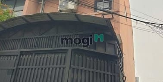 Bán nhà riêng: Kẹt tiền cần bán gấp nhà 3 lầu, Góc 2 mt Giá 8.3 tỷ