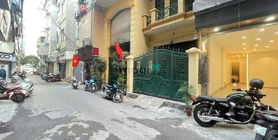 Bán nhà riêng: Bán nhà Mặt Phố Đông Các ( Ô chợ Dừa), 60m2* 5T, Kinh Doanh