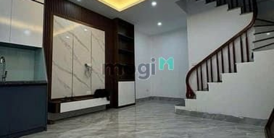 Bán nhà riêng: Bán nhà Trương Định - Hoàng Mai, 53mX5 tầng, full nội thất, 9,4 t