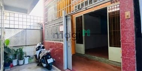Bán nhà riêng: Nhà cấp 4 cũ 92m2 P.Quyết Thắng ( cũ) giá 2,3 tỷ hẻm 3 gác giá cự