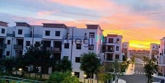 Bán nhà riêng: Gia đình bán Gấp nhà phố, xây 4 tầng ngay trường FPT Long Hậu