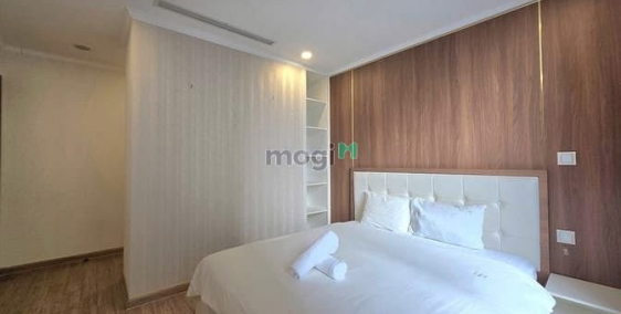 Nhà riêng: Cho thuê căn hộ Sunrise CityView Q7 Lh :